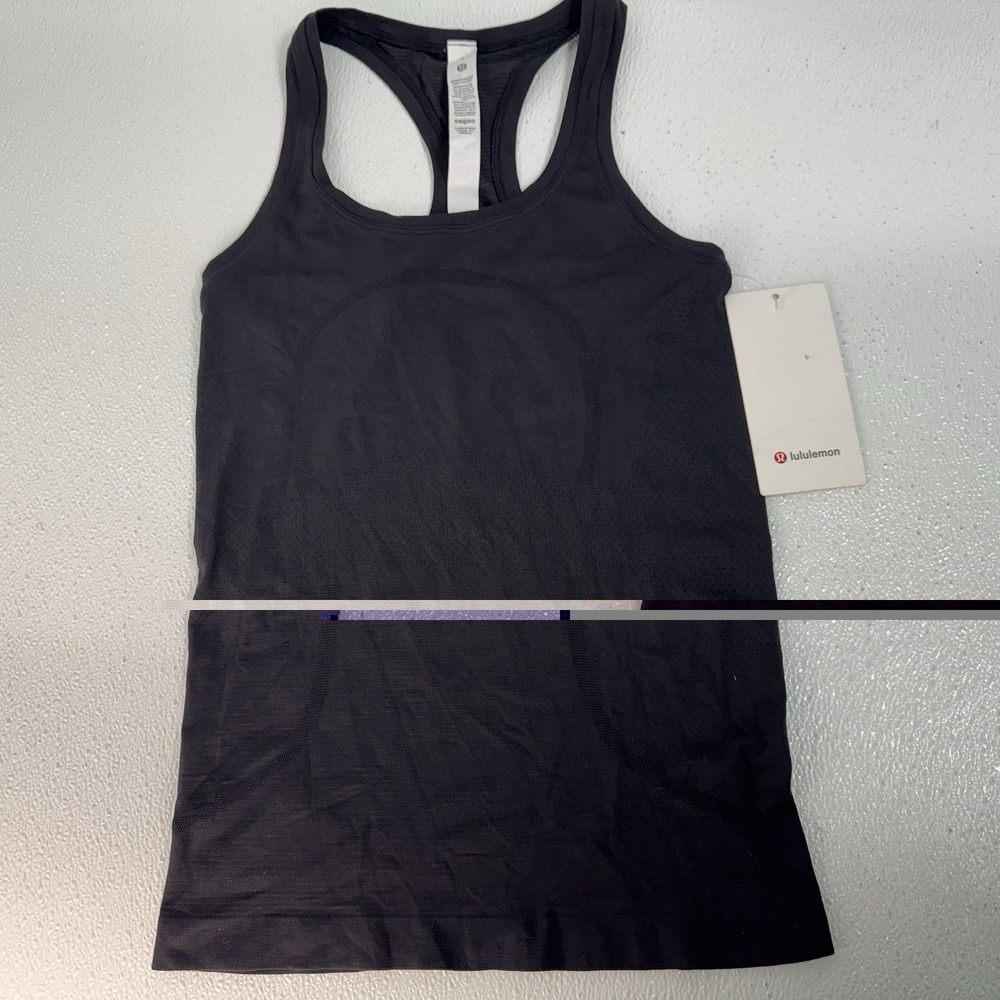 Lululemon Swiftly Tech Racerback Tank 2.0 / Size 4 Black